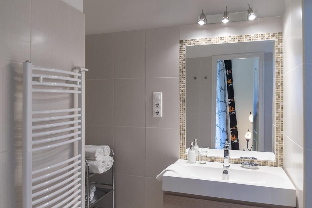 Standard Apartment By Hi5-Liszt Ferenc Square Budapest Luaran gambar